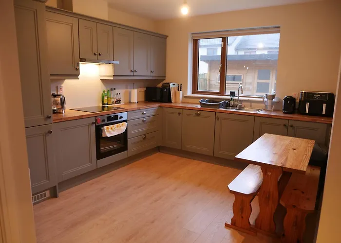 Cozy 2 Bedroom House In